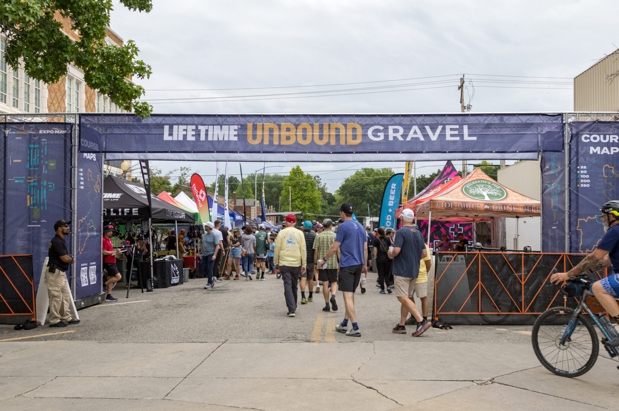 Exhibitors UNBOUND Gravel